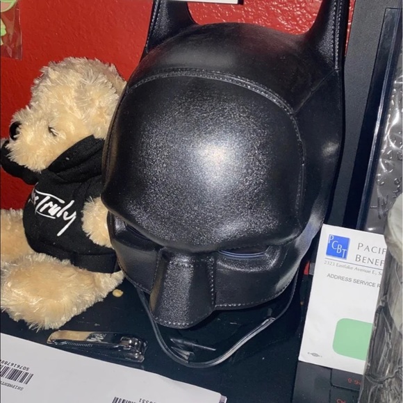 The Batman 2022 Popcorn Bucket **RARE** - Picture 2 of 2